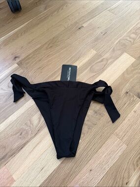 PrettyLittleThing Black Tie Side Bikini Bottoms